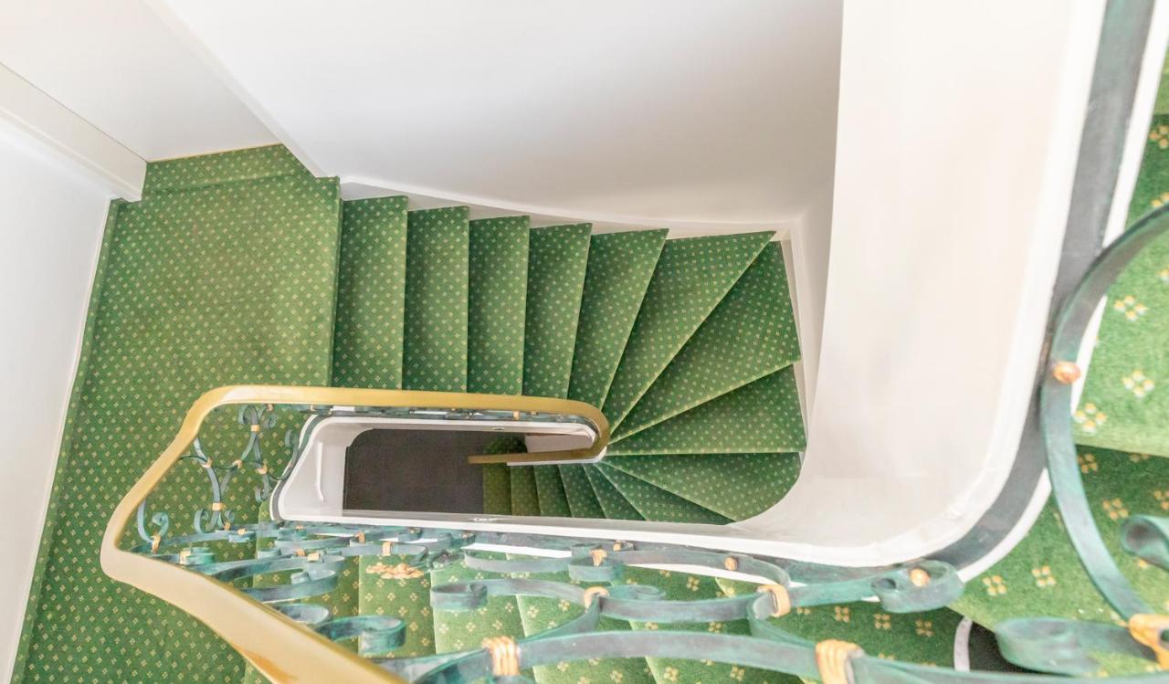 Rittersstuben Apartment การ์มิช-พาร์เทนเคียร์เชน ภายนอก รูปภาพ