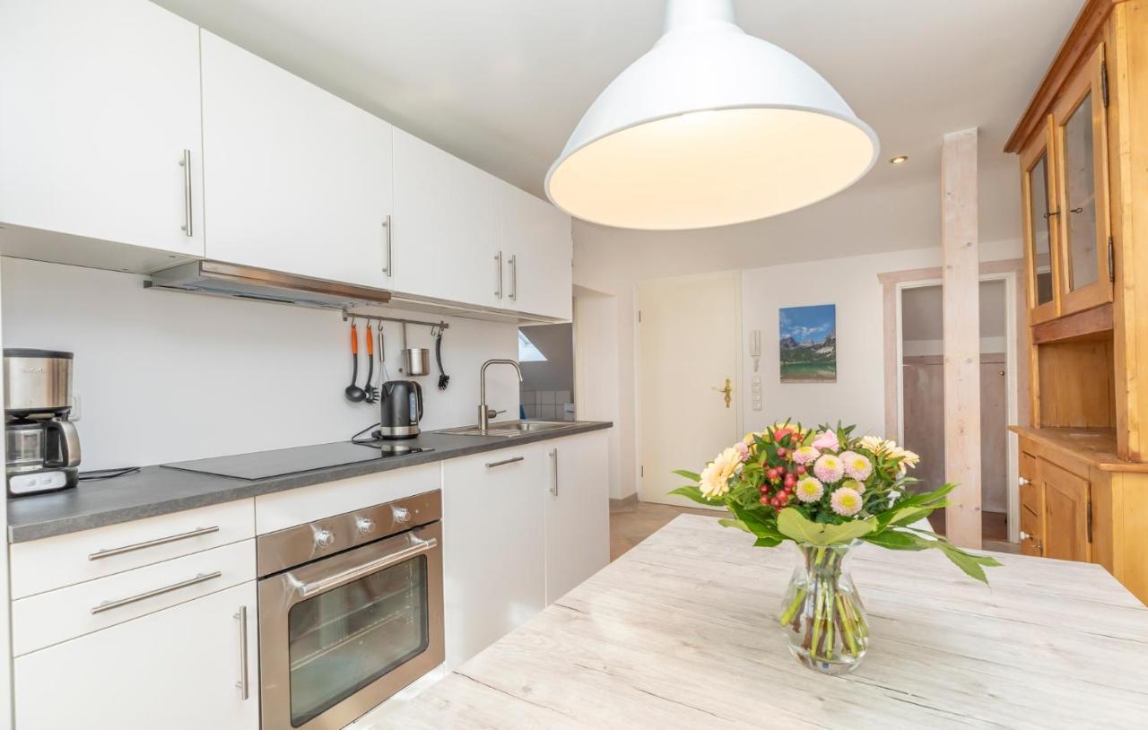 Rittersstuben Apartment การ์มิช-พาร์เทนเคียร์เชน ห้อง รูปภาพ